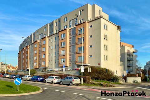 Prodej bytu Počernická realitní makléř • realitní kancelář • realitní služby nejen v Praze x5