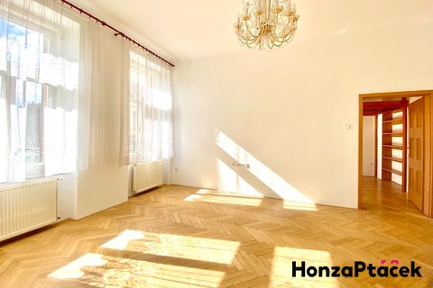 Prodej bytu 4+kk, Moskevská, Praha, realitní makléř v Praze, realitní kancelář_1705