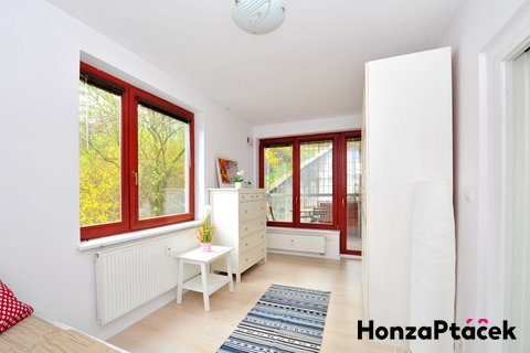 Prodej bytu 2+kk Jeremenkova, Podolí, Praha, realitní makléř v Praze, realitní kancelář6