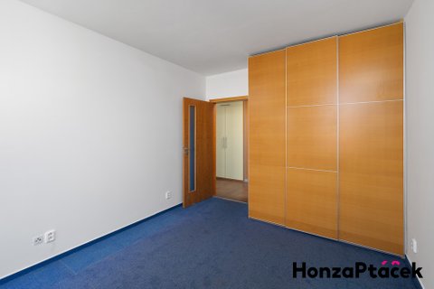 Prodej bytu v ulici Baarova BB centrum realitní makléř • realitní kancelář • realitní služby