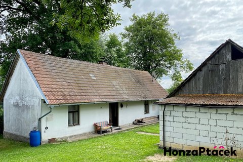 Prodej chalupy Vítonice u Blažejovic Modřany realitní makléř • realitní kancelář • realitni