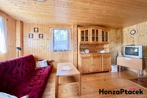 Prodej CHATA U VODY KOZLY U TIŠIC realitní makléř v Praze, realitní kancelář10