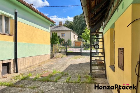 Prodej rodinného domu Kounice český Brod Praha realitní makléř v Praze, realitní kancelář n
