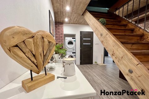 Prodej rodinného domu Loučeň, Mladá Boleslav Praha realitní makléř v Praze, realitní kancela