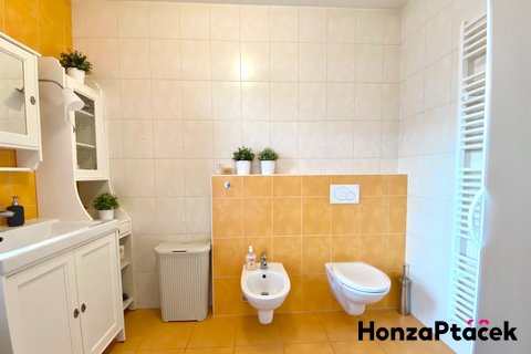 Prodej domu ve Veltrusech realitní makléř | realitní kancelář | reality Praha a okolí půdorys4