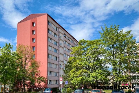 Prodej bytu 4+1 Louny realitní makléř • realitní kancelář • realitní služby nejen v Praze1