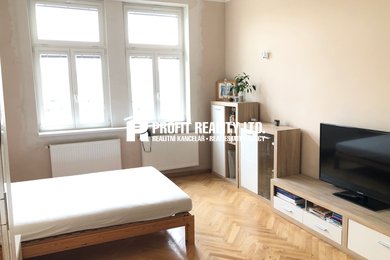 2+1,  78m², Praha 5 - Smíchov, Hořejší nábř., Ev.č.: N0025277
