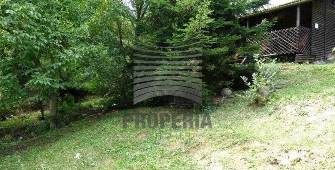 001 NOVÁ 001 NOVÁ