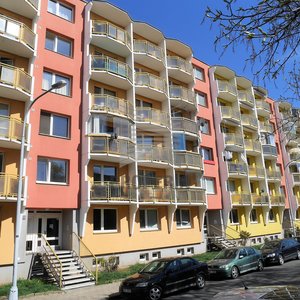 Prodej bytu v OV 2+1, ul. Palackého třída, Brno - Královo Pole, CP 56 m2, zděné jádro, prostorná šatna.