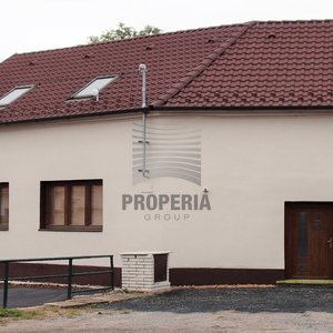 Prodej zrekonstruovaného RD 3+1 se zahrádkou a dvorkem v obci Němčičky (okr. Znojmo), CP 824 m2, sklep