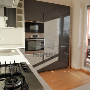 Prodej zrekonstruovaného zděného bytu v OV 3+kk + lodžie, ul. V Sídlišti, Rousínov (okr. Vyškov), CP bytu 73,4 m2 + 5,9 m2 sklep