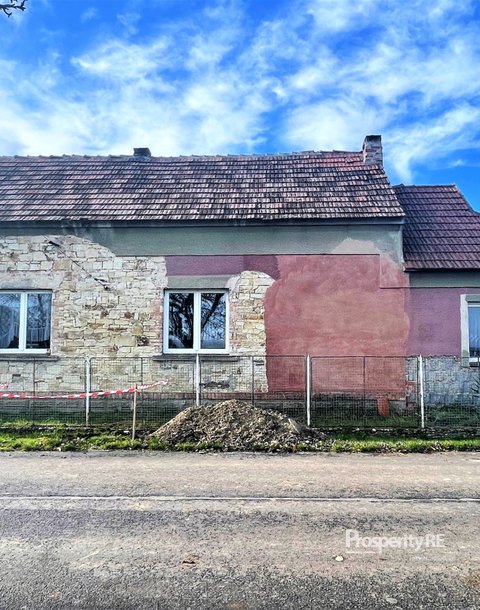 Prodej, Rodinné domy,  69m² - Vraný - Lukov