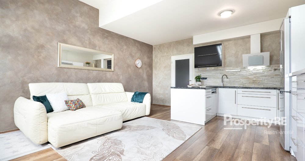 Prodej luxusního mezonetového bytu 3+kk,  104m² - Lovosice centrum