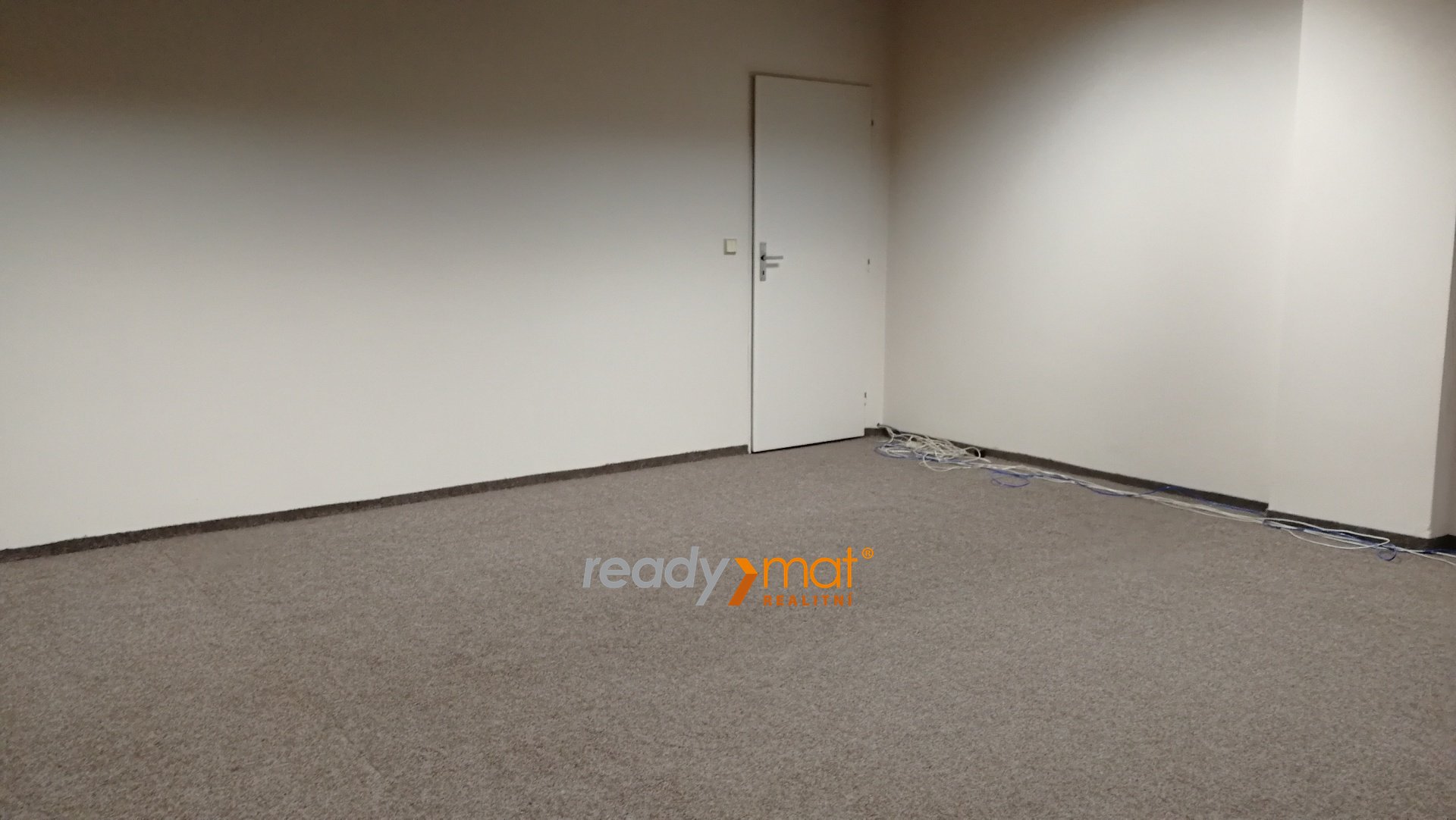 Pronájem, Kanceláře, 52 m² – Hodonín - ready-mat realitní