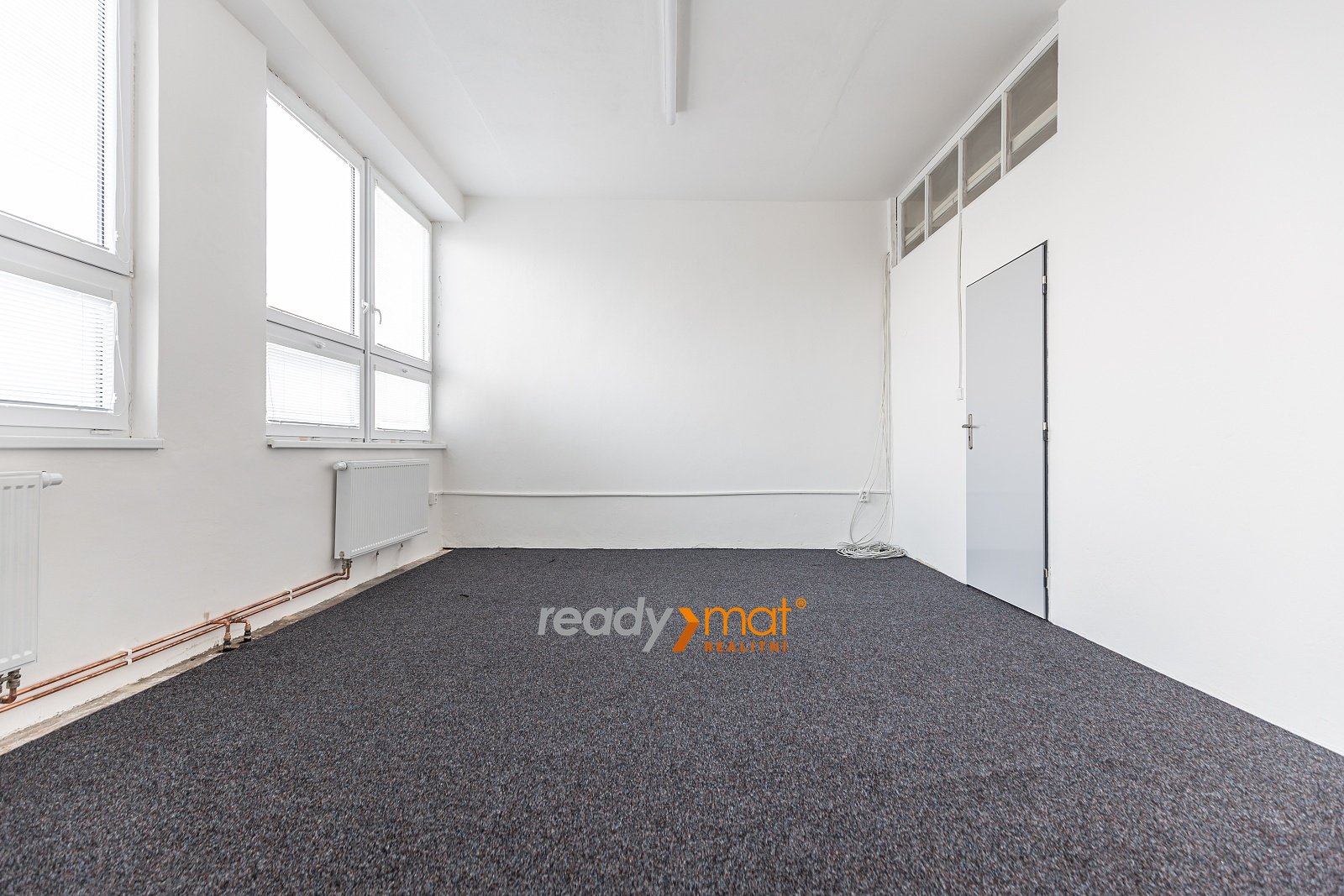 Pronájem, Kanceláře, 35 m² – Hodonín – část obce Hodonín - ready-mat realitní