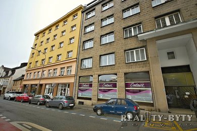 Pronájem bytu 2+kk s balkonem, v centru města, Liberec - Barvířská ul., Ev.č.: 858311