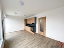 Pronájem bytu 1+kk, 33m2 s balkonem Praha Holešovice, Ev.č.: 00907