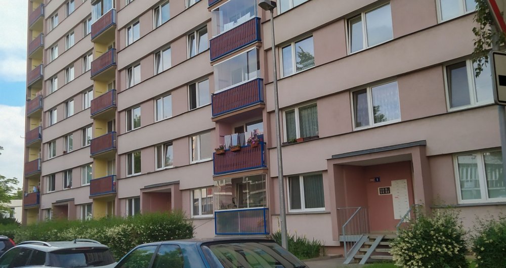 Nabízíme  pronájem bytu 1+kk  Ústí nad Labem - Severní Terasa, ulice Gagarinova