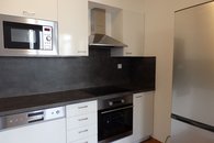 PB095215