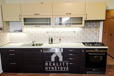 Podnájem bytu 2+1 s novou kuchyňskou linkou a spotřebiči a prostorno lodžií na ul. 9.května, CP 53 m²,  Blansko, Ev.č.: 22010469