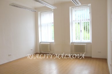 Pronájem, Kanceláře, 58 m² - Pardubice - Zelené Předměstí, Ev.č.: 00452