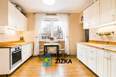 Prodej rodinného domu, CP 512 m2, ul. Kšírova, Brno - Komárov, Ev.č.: 00096