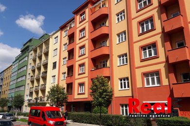 Prodej, prostorný byt OV 2+1, CP 76m2 vč. balkónu + 6m2 sklep, ul. Tučkova, Brno - střed, Ev.č.: 00235