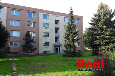 Pronájem, byt 1+1, CP 35m2 + balkón, ul. Řezáčova, Brno - Komín, Ev.č.: 00304