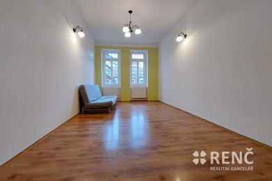 Pronájem zrekonstruovaného bytu 1+1 Staré Brno, Rybářská, cihla, Ev.č.: RENC-5481-1