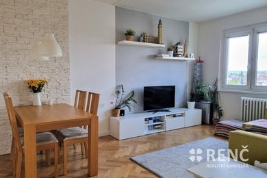 Pronájem bytu 3+1 s lodžií (70 m2) na ulici Provazníkova v Brně – Černých Polích., Ev.č.: 01161