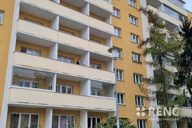 Prodej bytu 2+1 (55 m2 + lodžie 4,7 m2) na ulici Merhautova v Brně – Černých Polích., Ev.č.: 01190