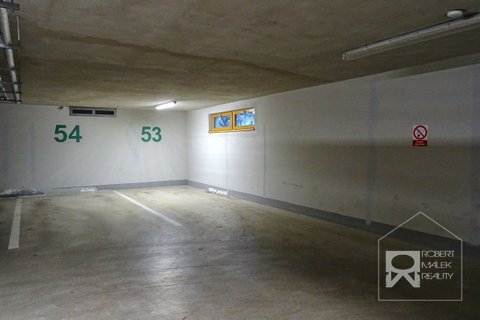 Parkovací stání č.53