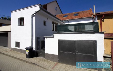 Prodej rodinného domu s terasou a garáží, ulice Nad Kašnou, Brno-Bystrc, Ev.č.: 29648