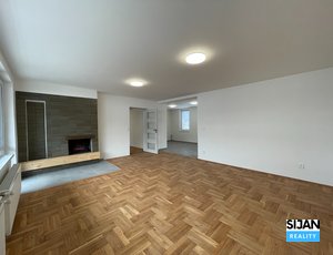 Prodej rodinného domu, 422 m² - Jarohněvice
