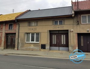 Prodej rodinného domu, 365m² - Křenovice