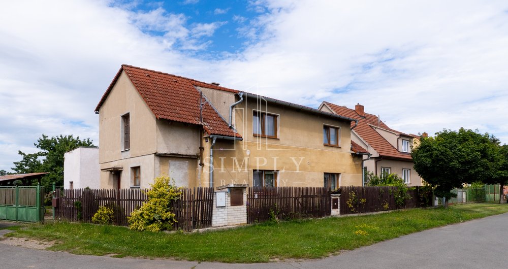 Prodej rodinného domu 6+2, 160 m2, Dolní Beřkovice, okr. Praha - východ