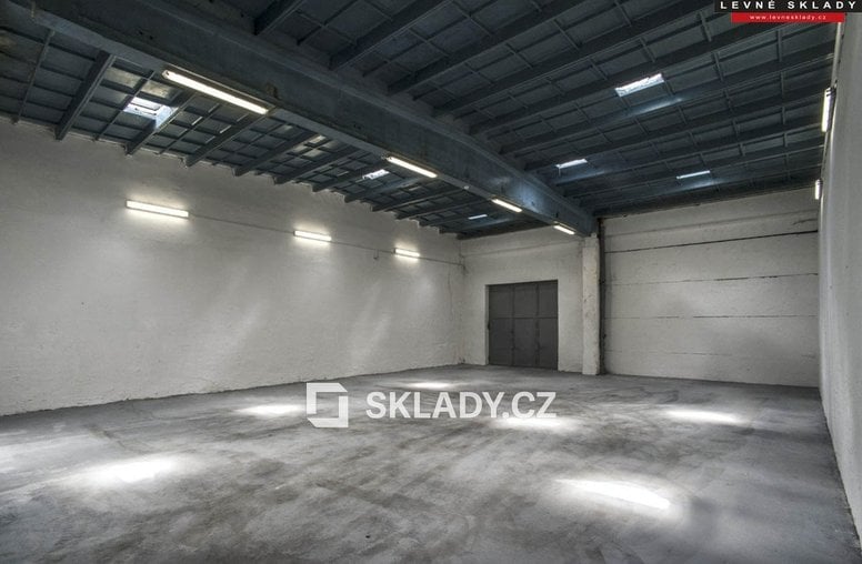 180 m2 - Kladruby nad Labem
