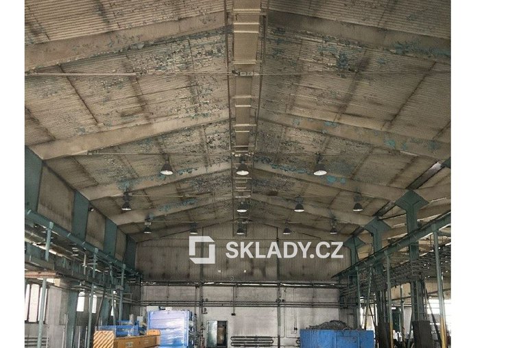 hala 10 000 m2 Kladno