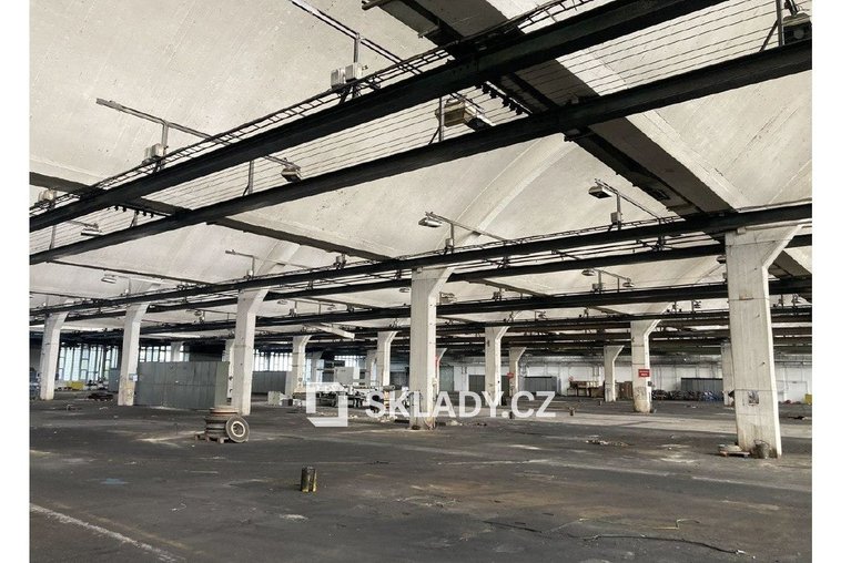 hala 10 000 m2 - Kladno