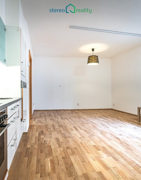 Аренда, 1 комнатные квартиры (1+кк), 40 m² - Praha - Vysočany
