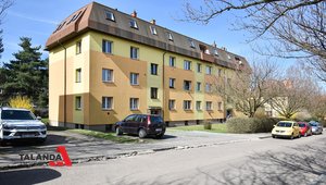 Prodáme pěkný prostorný byt s větší kuchyní a lodžií na žádaném sídlišti Špindlerka o velikosti 3+1,  88 m² - Ústí nad Orlicí