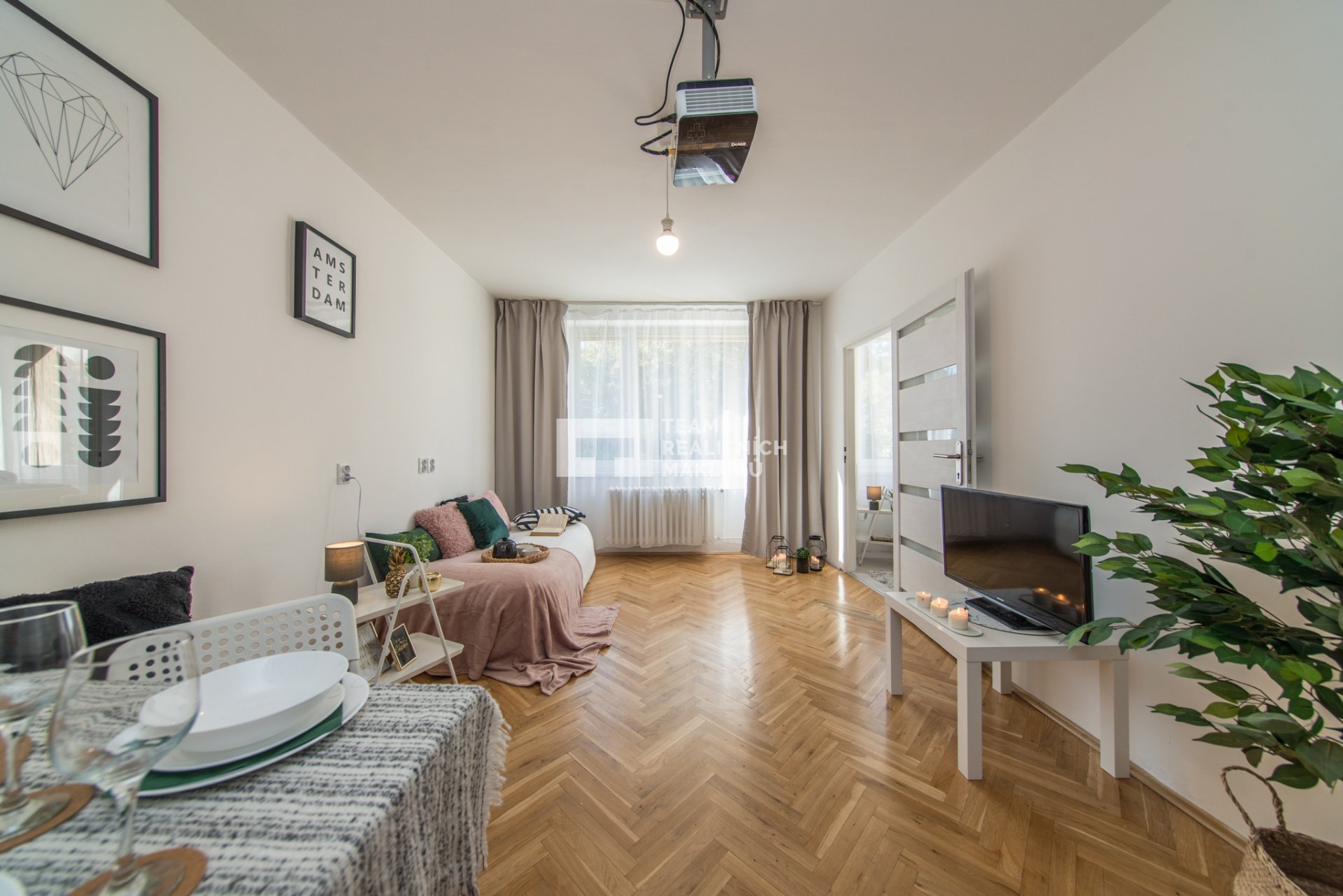 Prodej, Byty 2+kk, 33m² - Praha - Smíchov