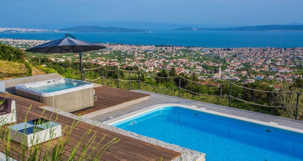 Prodej, Vila, 320 m² - Split
