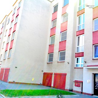 Pronájem bytu 4+kk s garáží, 90m² - Pohránovská